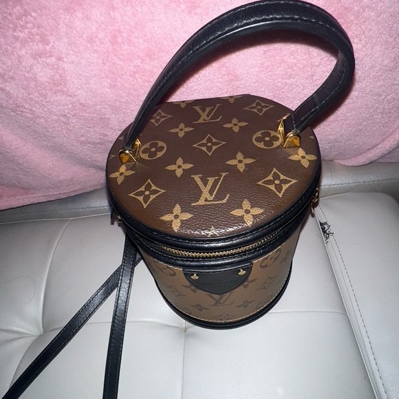 Louis Vuitton Cannes bag - Picture 4 of 8